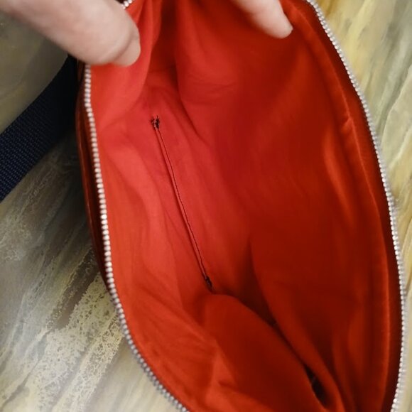 New Southwestern New Mexico style Shoulder Purse Tapestry trim Red Black Vinyl - Picture 12 of 12